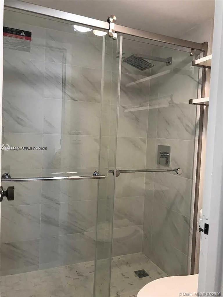 image Arlen House East10