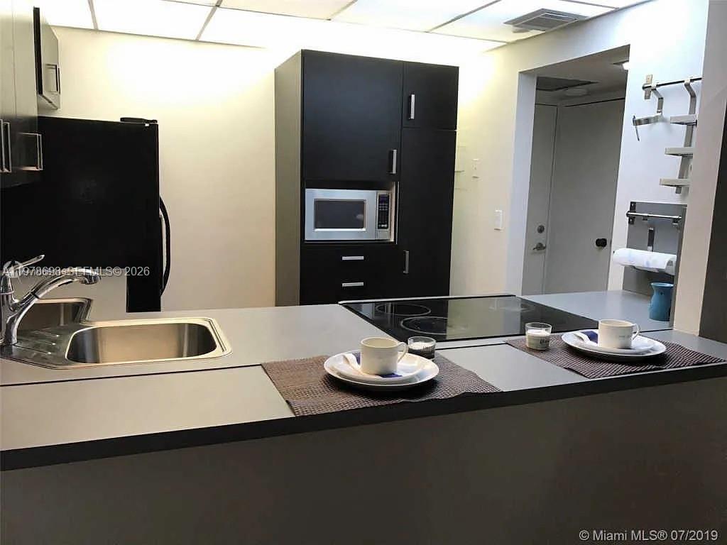 image Arlen House East2