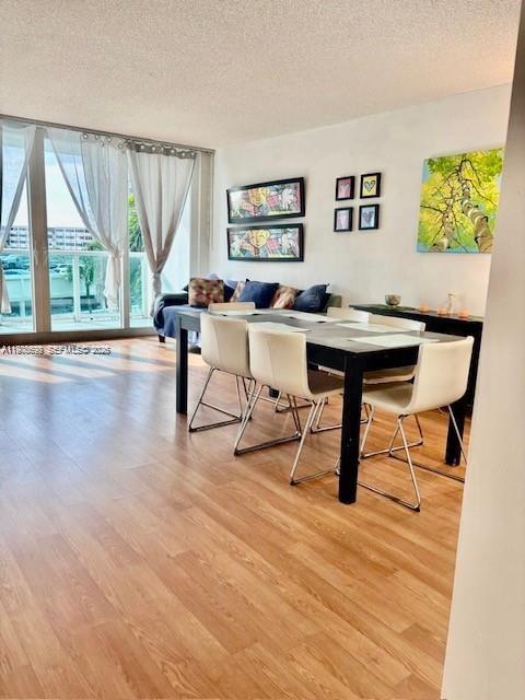 image Arlen House East3