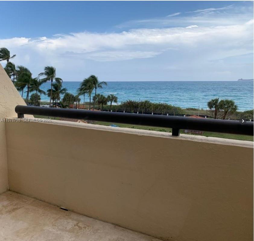 2555 Collins Ave #506 Miami Beach, FL 33140