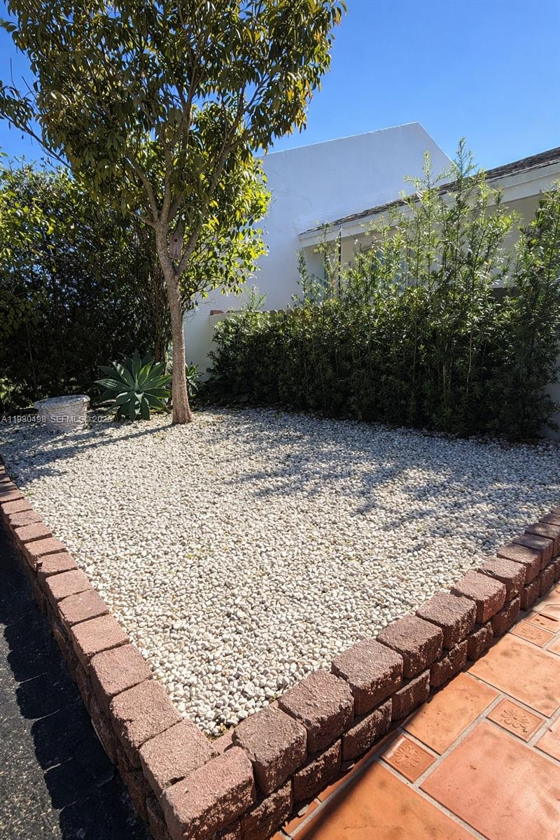 12504 SW 112th Ter Miami, FL 33186