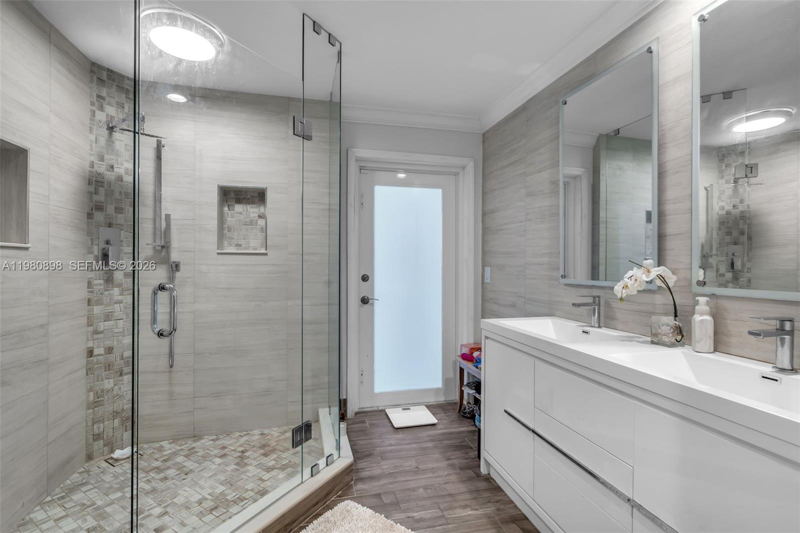 8700 SW 83rd Ct Miami, FL 33143