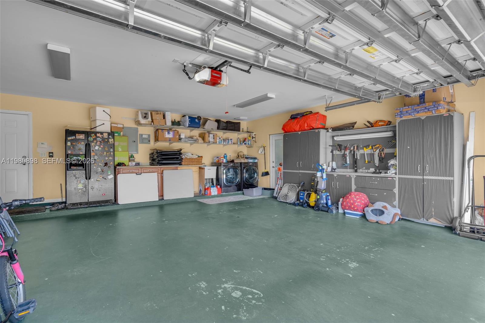 8700 SW 83rd Ct Miami, FL 33143