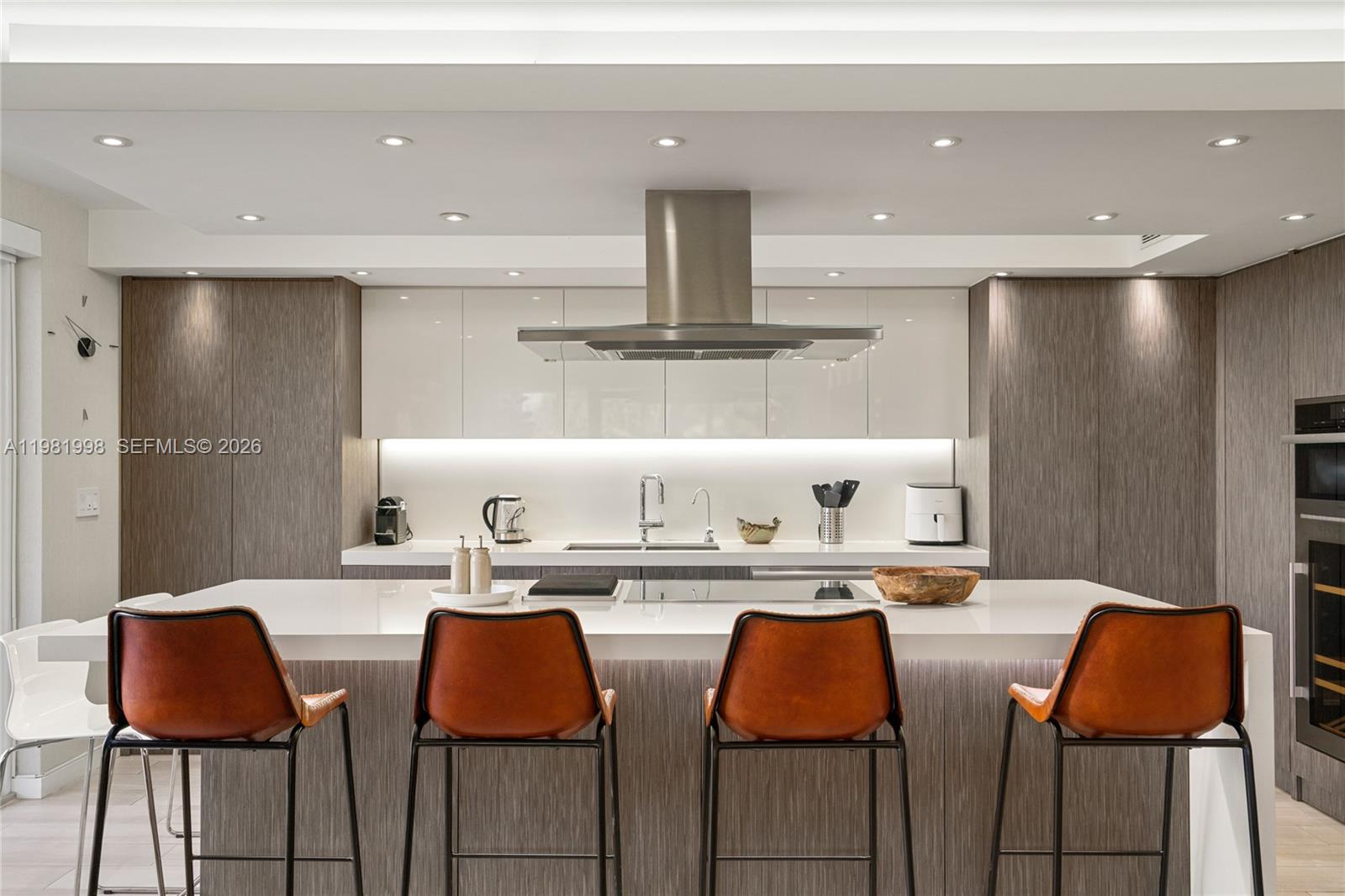 image Commodore Club East31