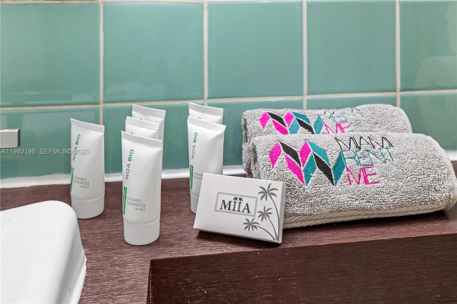 255 W 24th St #501 Miami Beach, FL 33140