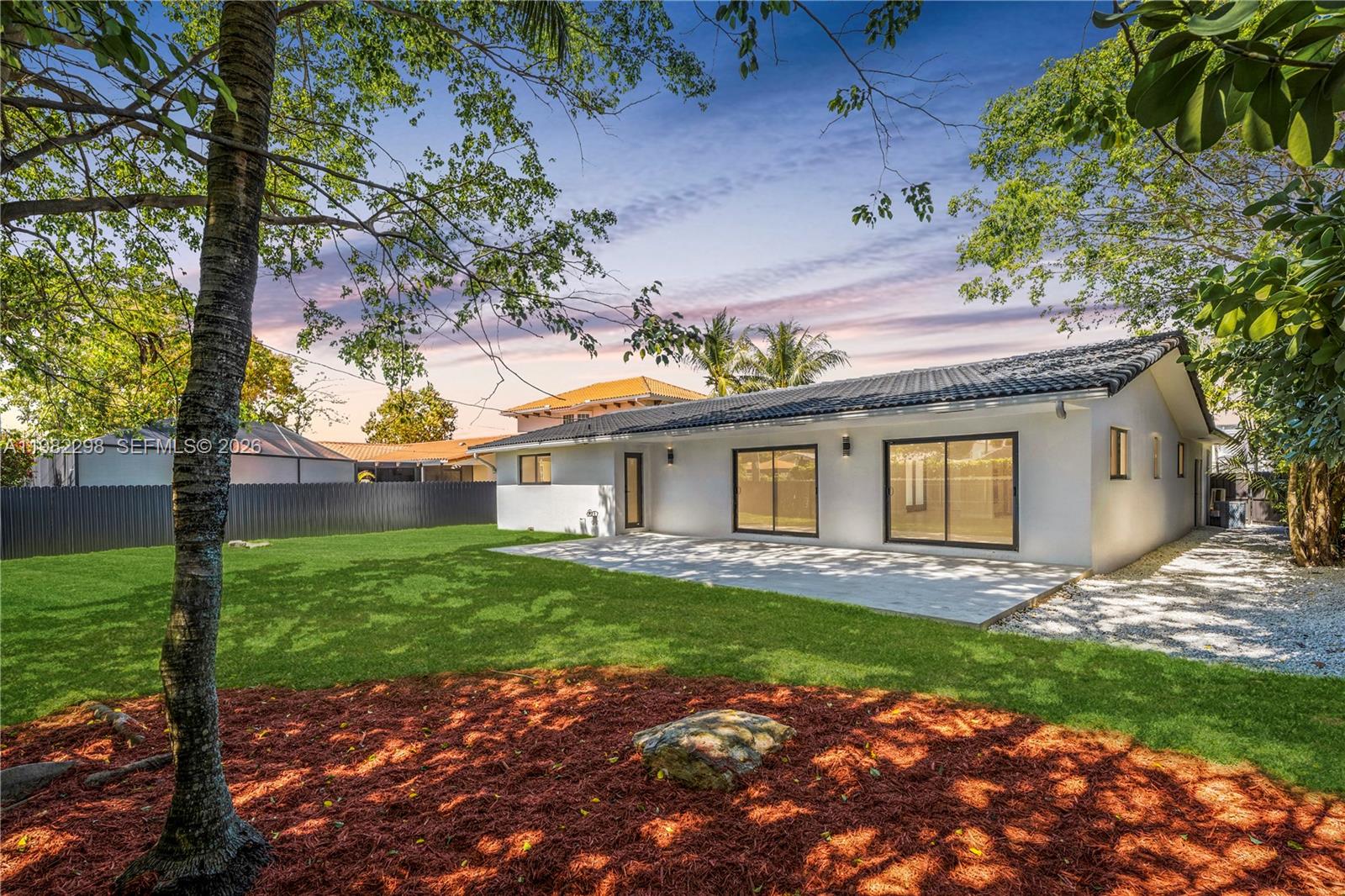 11660 Canal Dr North Miami, FL 33181