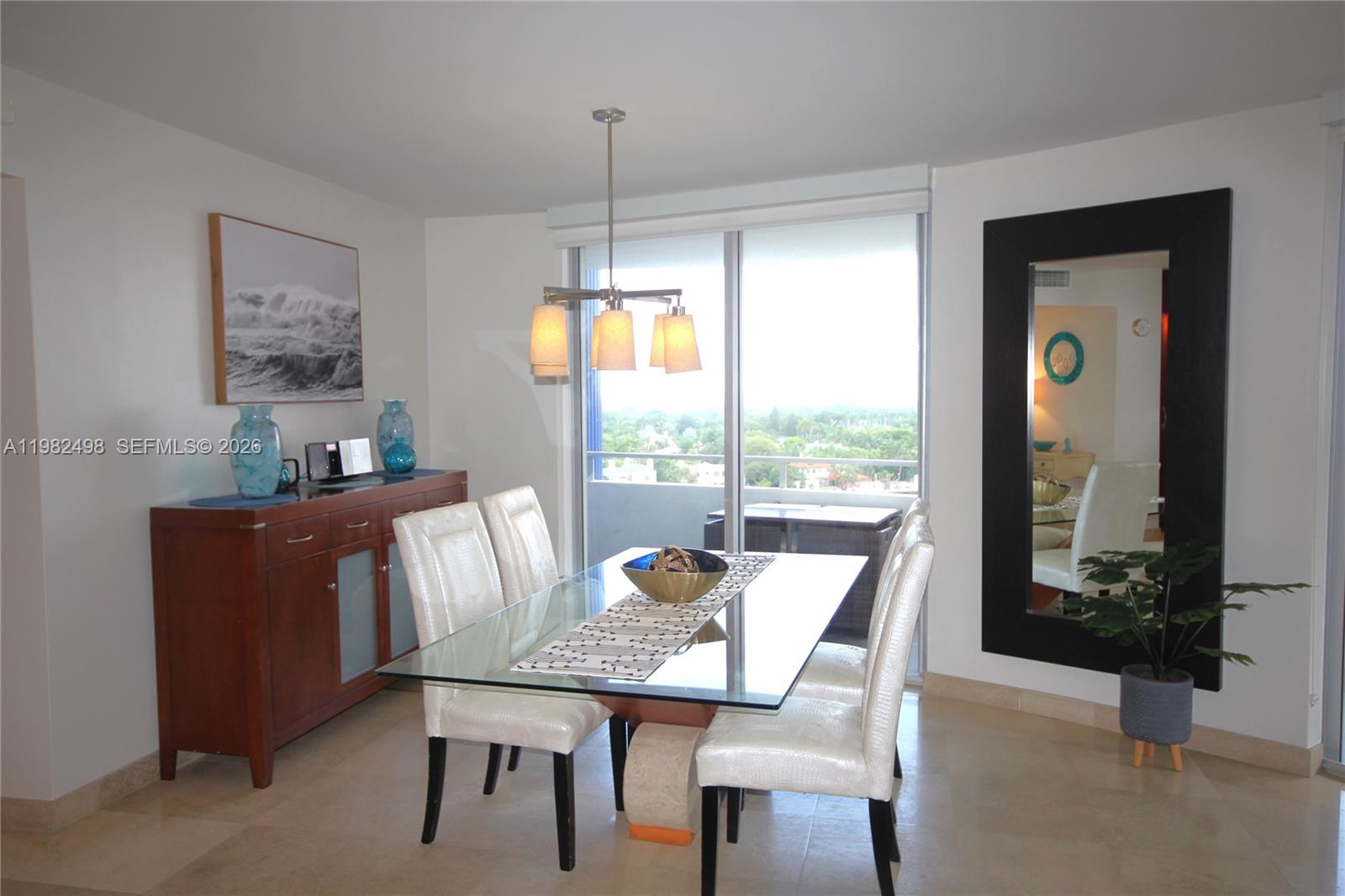 5161 Collins Ave #1004 Miami Beach, FL 33140