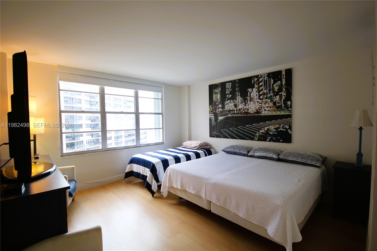 5161 Collins Ave #1004 Miami Beach, FL 33140