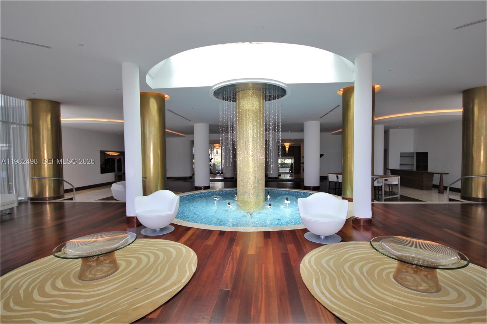 5161 Collins Ave #1004 Miami Beach, FL 33140