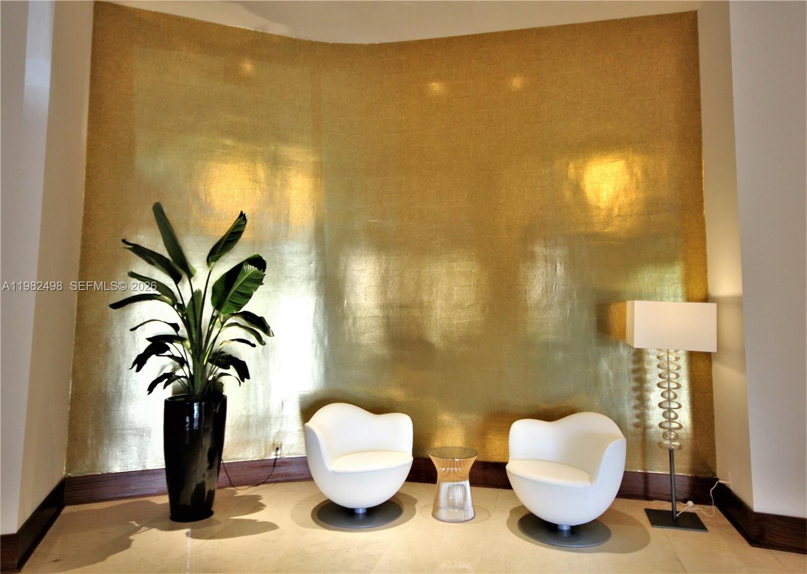 5161 Collins Ave #1004 Miami Beach, FL 33140