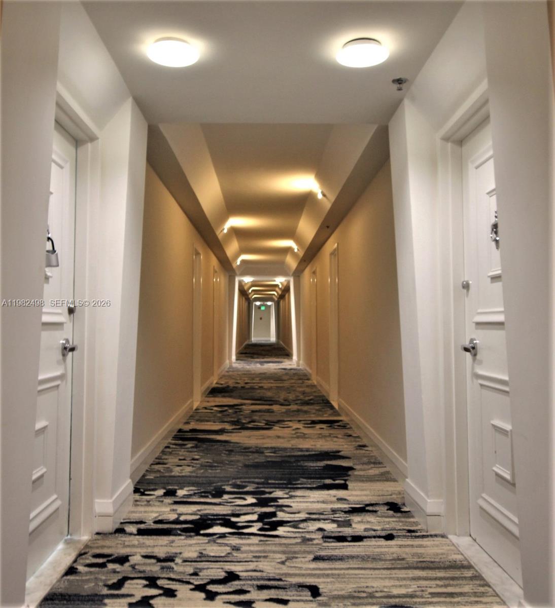 5161 Collins Ave #1004 Miami Beach, FL 33140