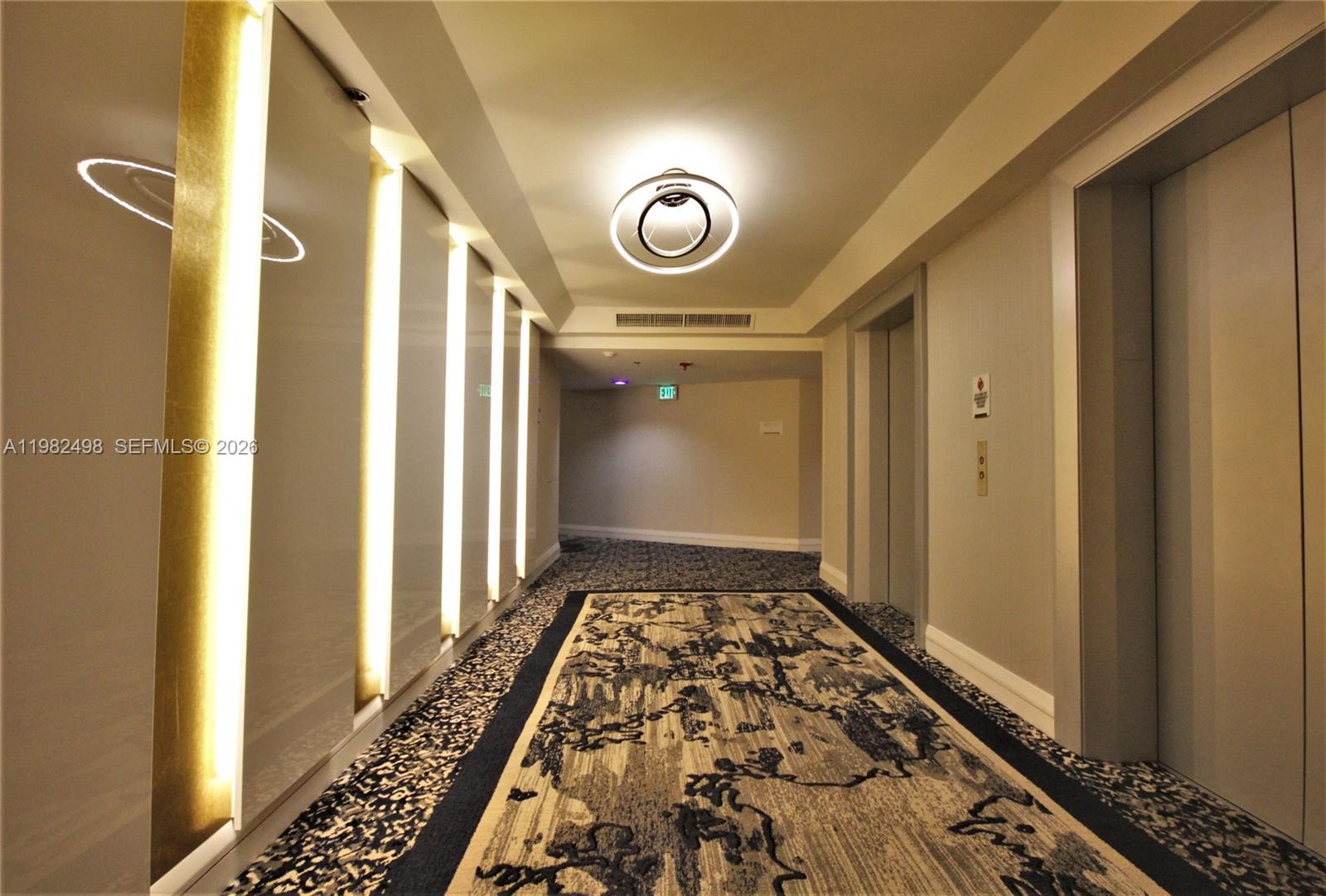 5161 Collins Ave #1004 Miami Beach, FL 33140