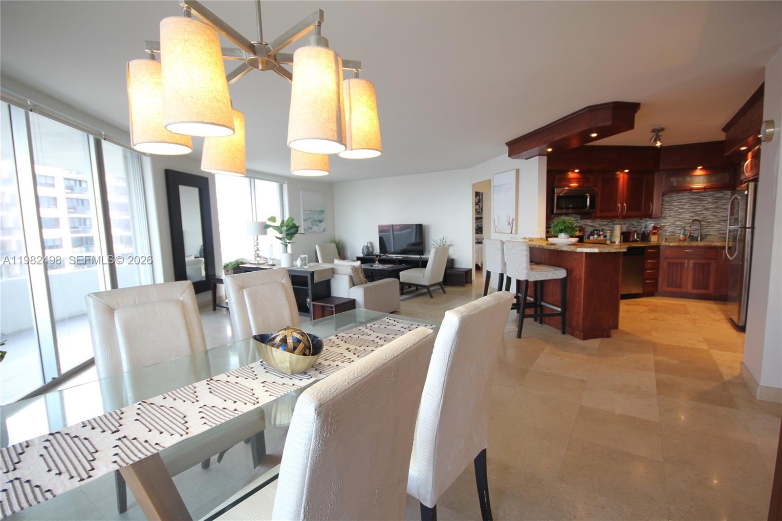 5161 Collins Ave #1004 Miami Beach, FL 33140