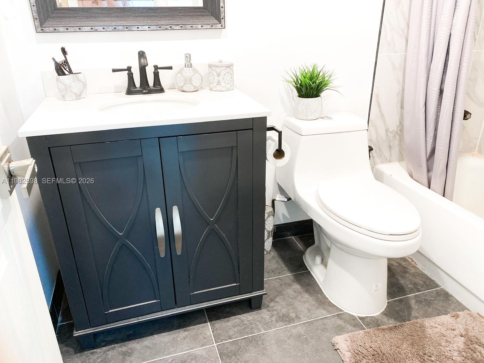 19201 Collins Ave #924 Sunny Isles Beach, FL 33160