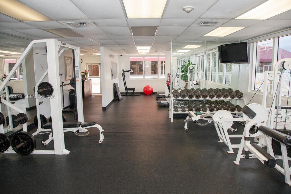 19201 Collins Ave #924 Sunny Isles Beach, FL 33160