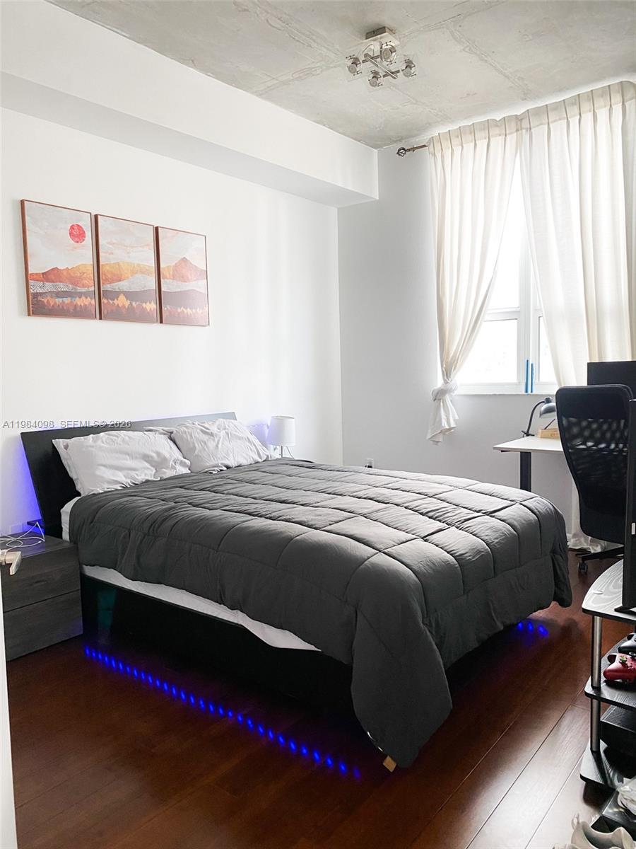 image Loft Downtown I8