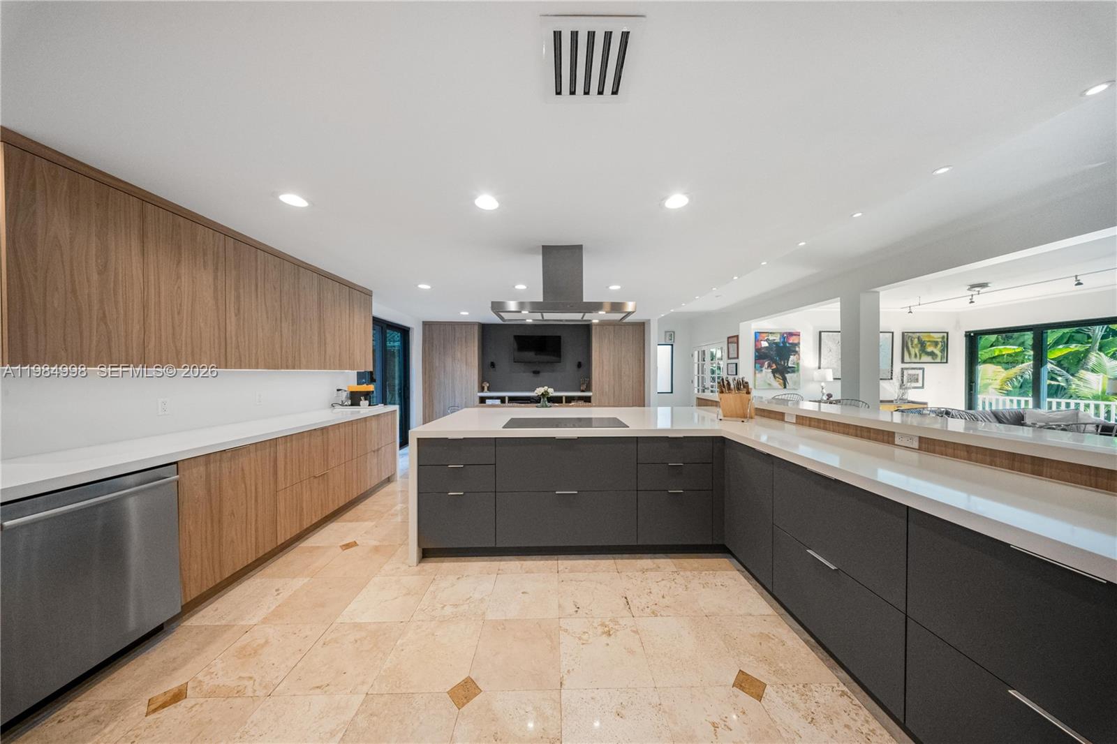 5981 SW 136th St Pinecrest, FL 33156