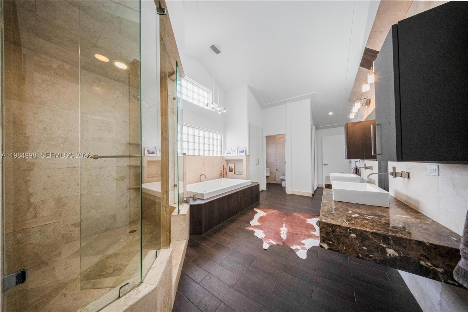 5981 SW 136th St Pinecrest, FL 33156