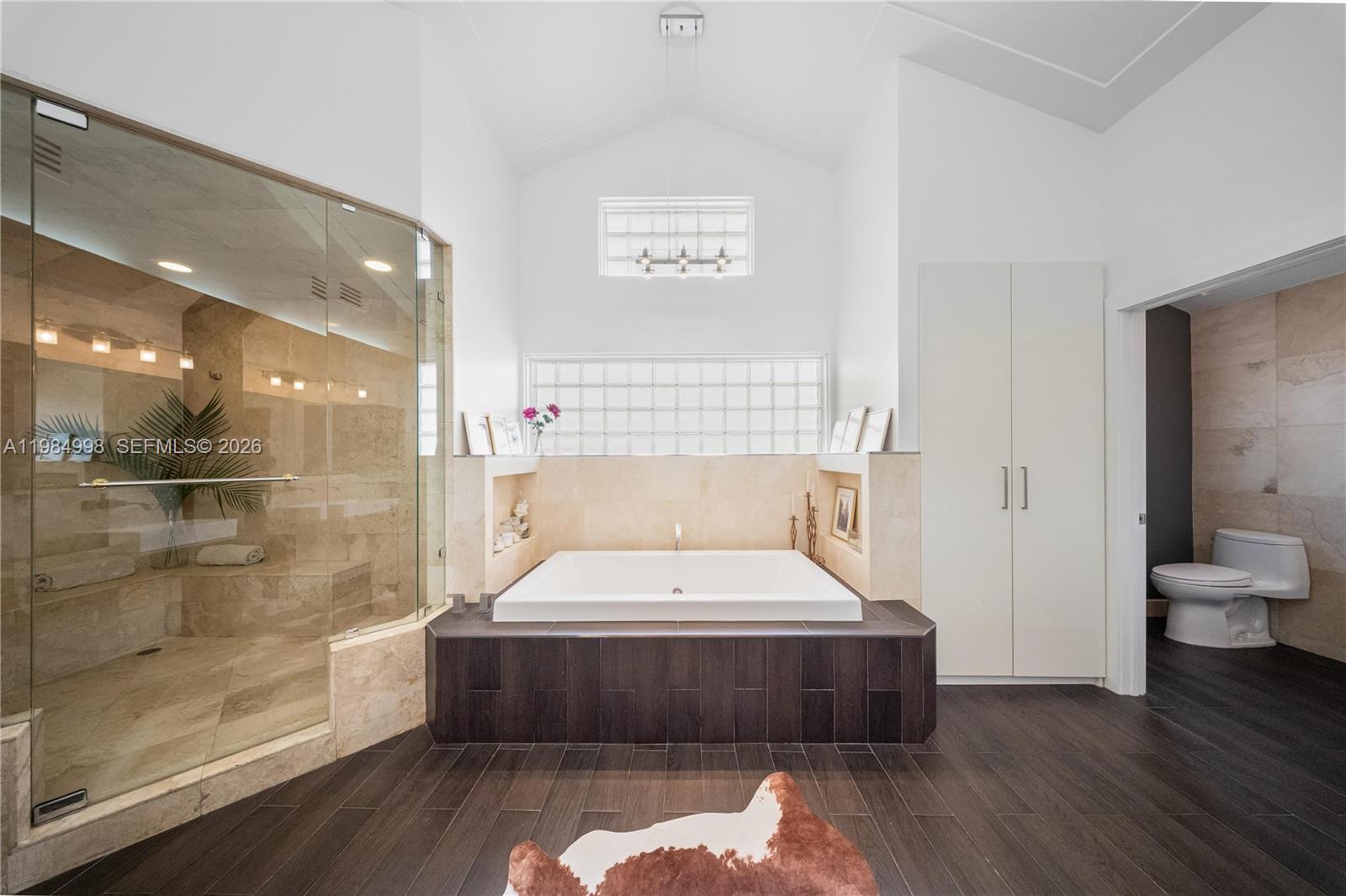 5981 SW 136th St Pinecrest, FL 33156