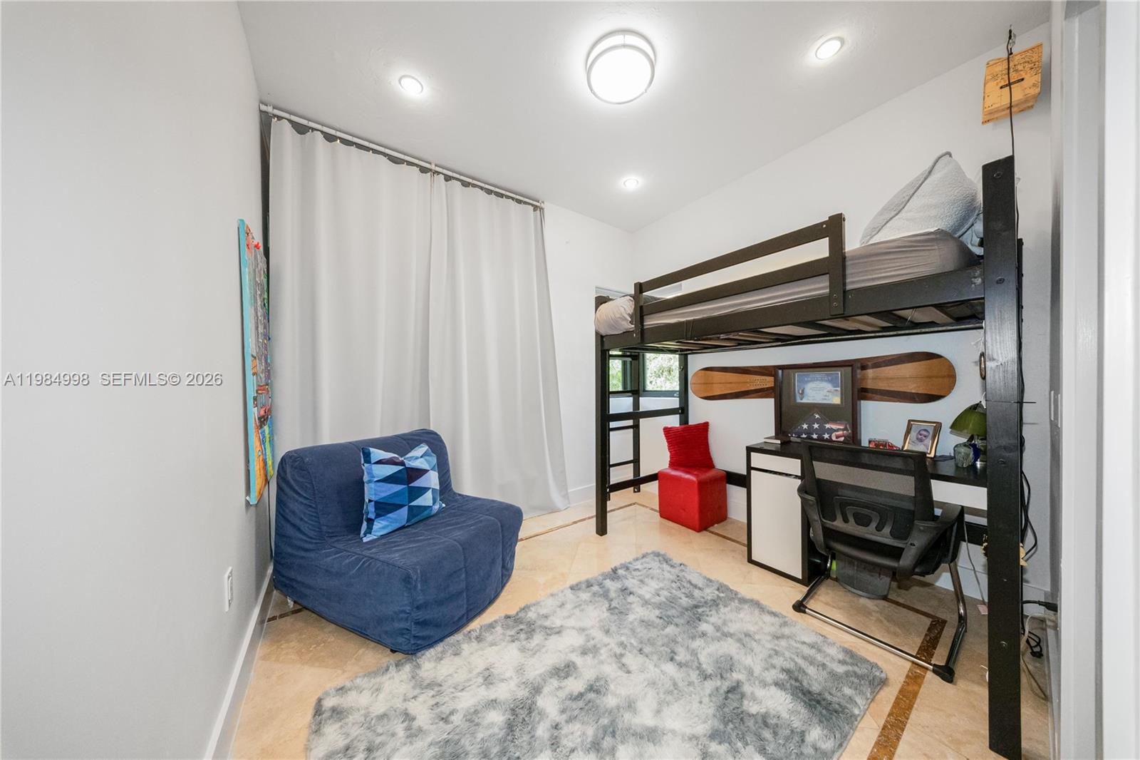 5981 SW 136th St Pinecrest, FL 33156