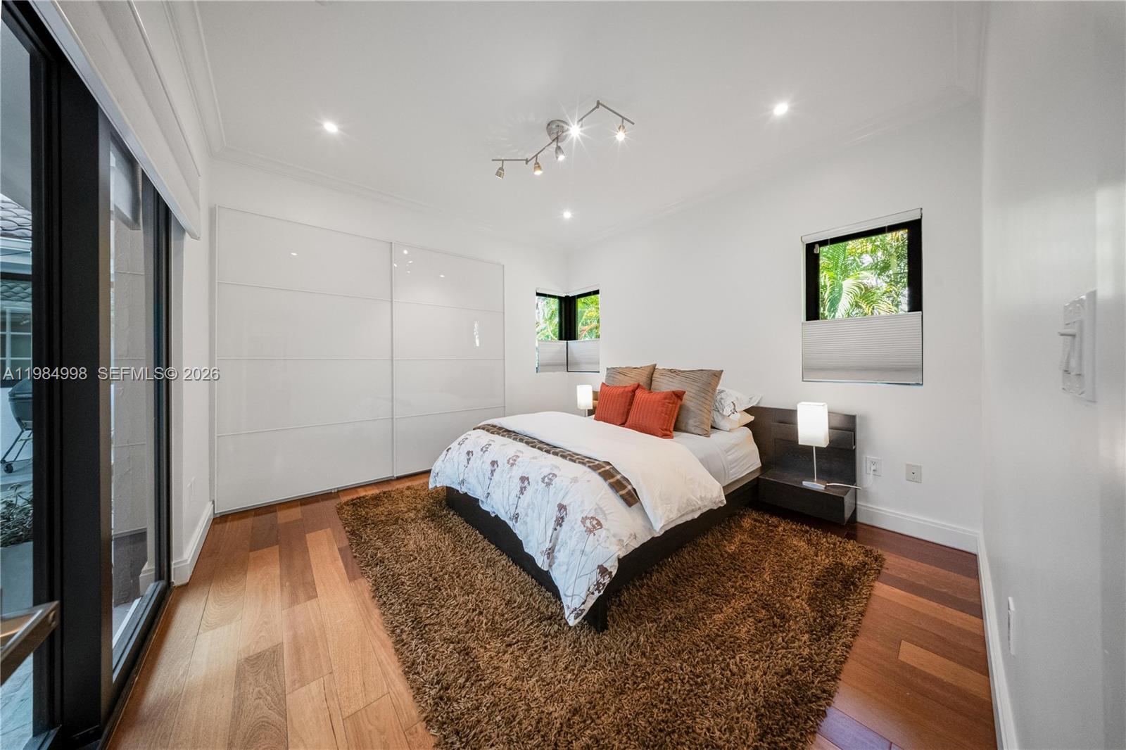 5981 SW 136th St Pinecrest, FL 33156