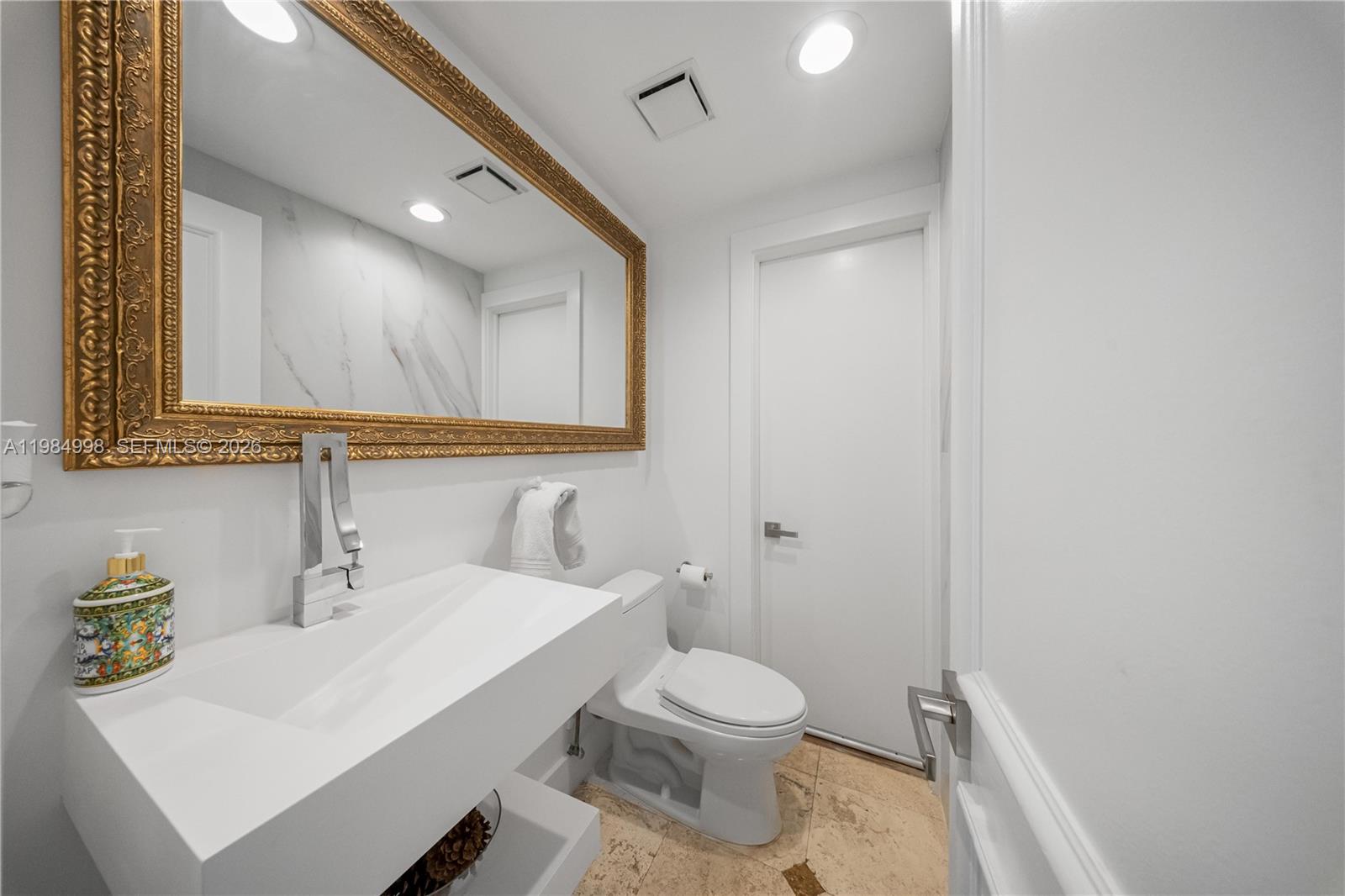 5981 SW 136th St Pinecrest, FL 33156