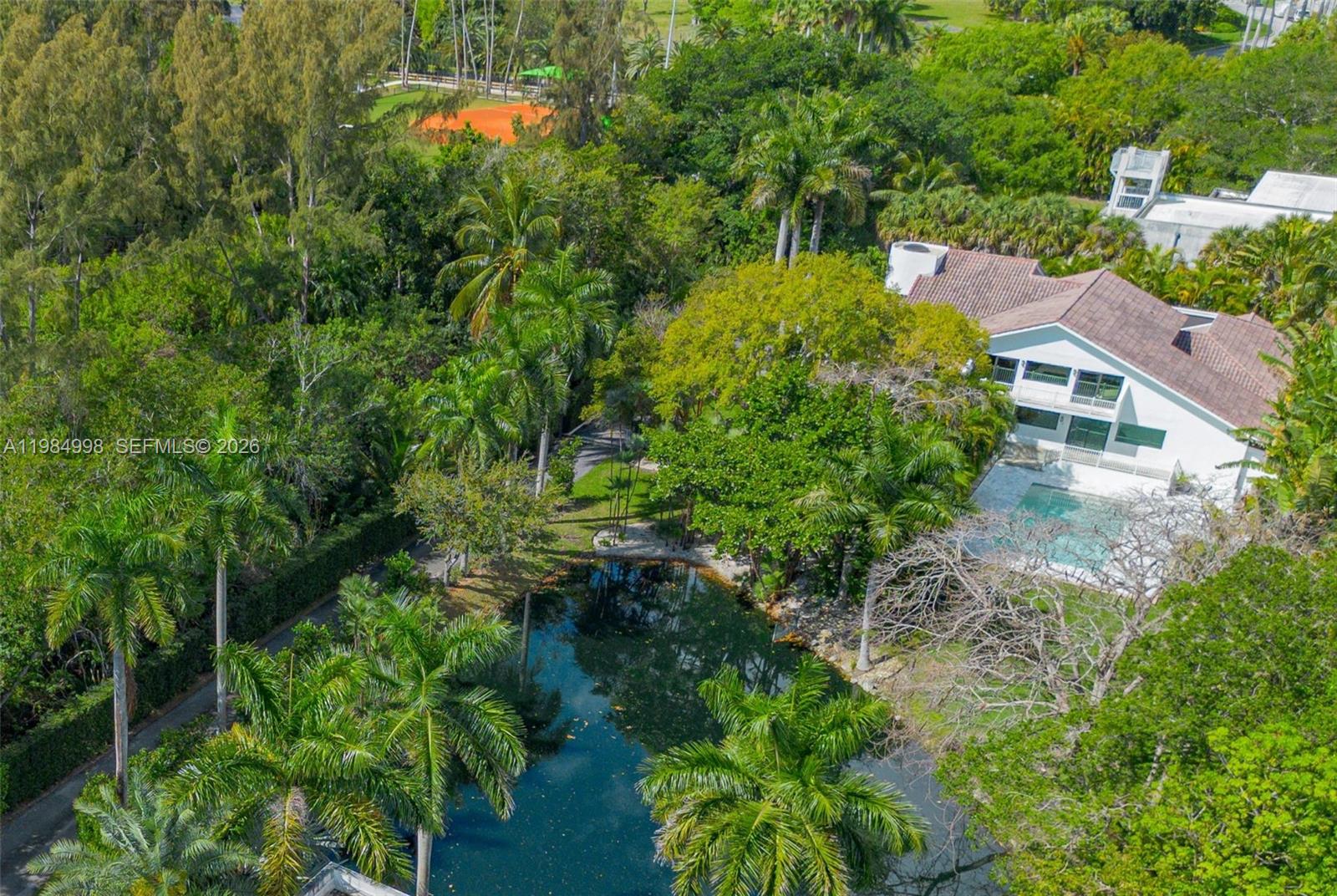 5981 SW 136th St Pinecrest, FL 33156