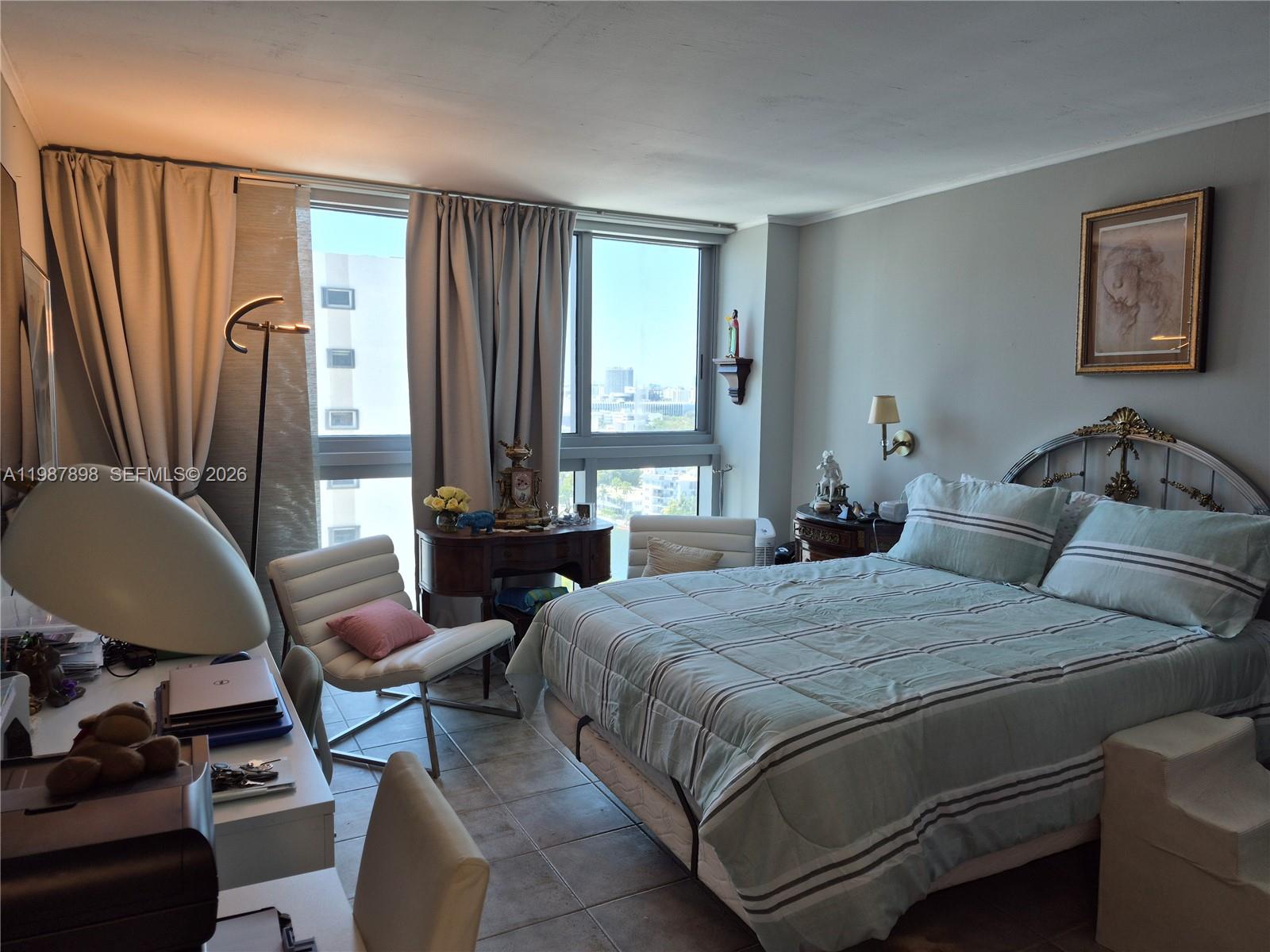 2655 Collins Ave #1910 Miami Beach, FL 33140