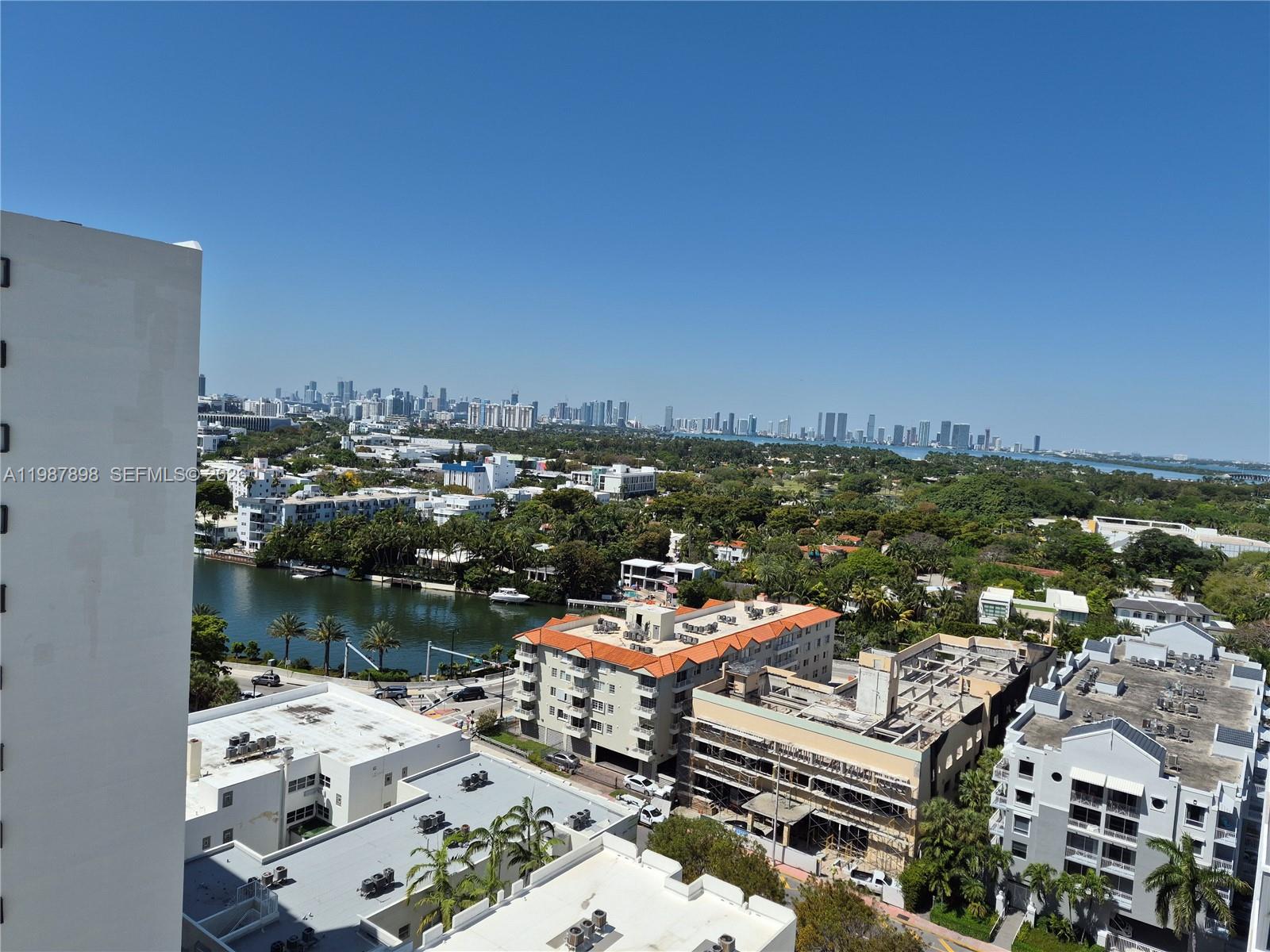 2655 Collins Ave #1910 Miami Beach, FL 33140