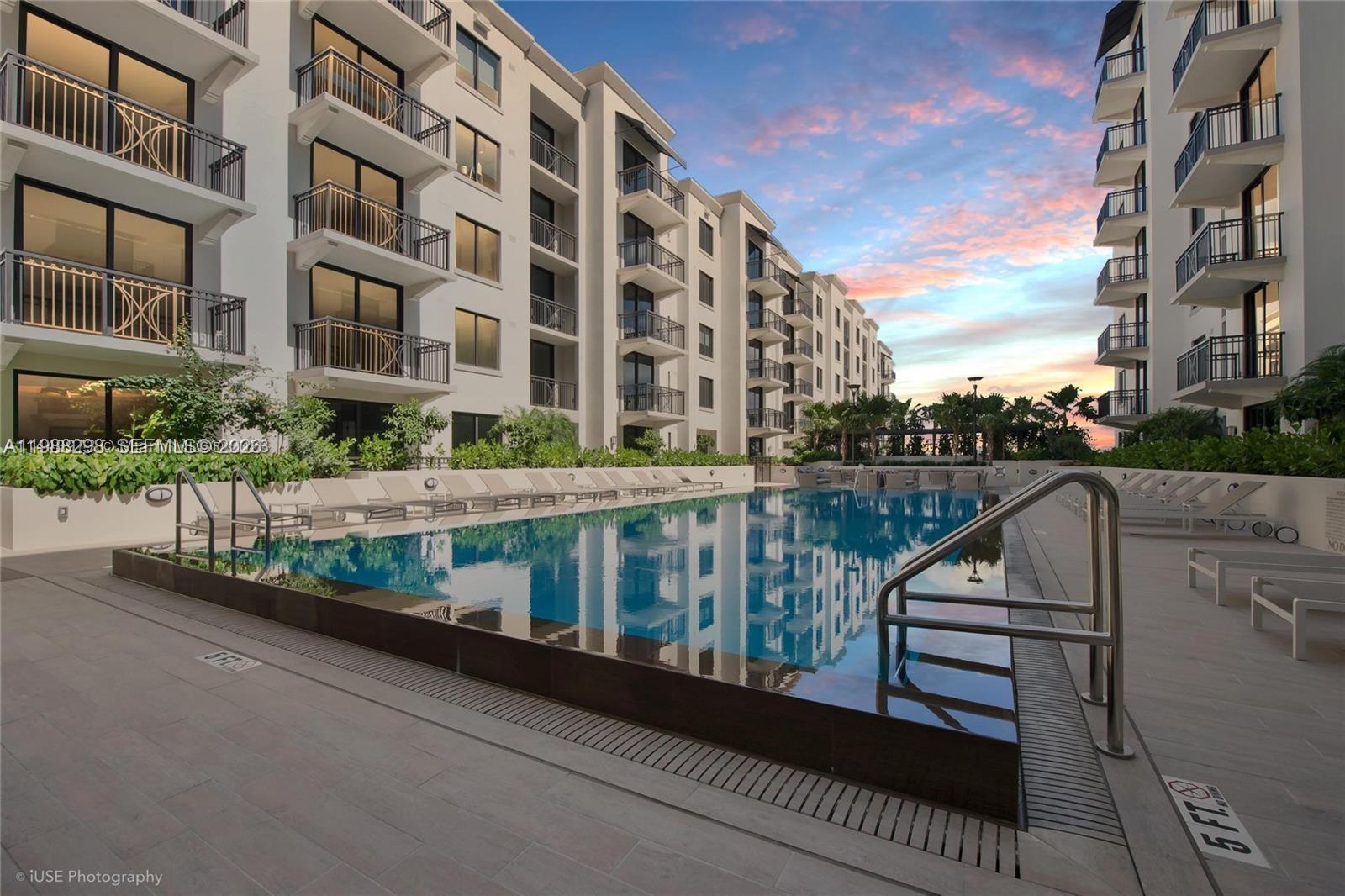 image Merrick Manor2