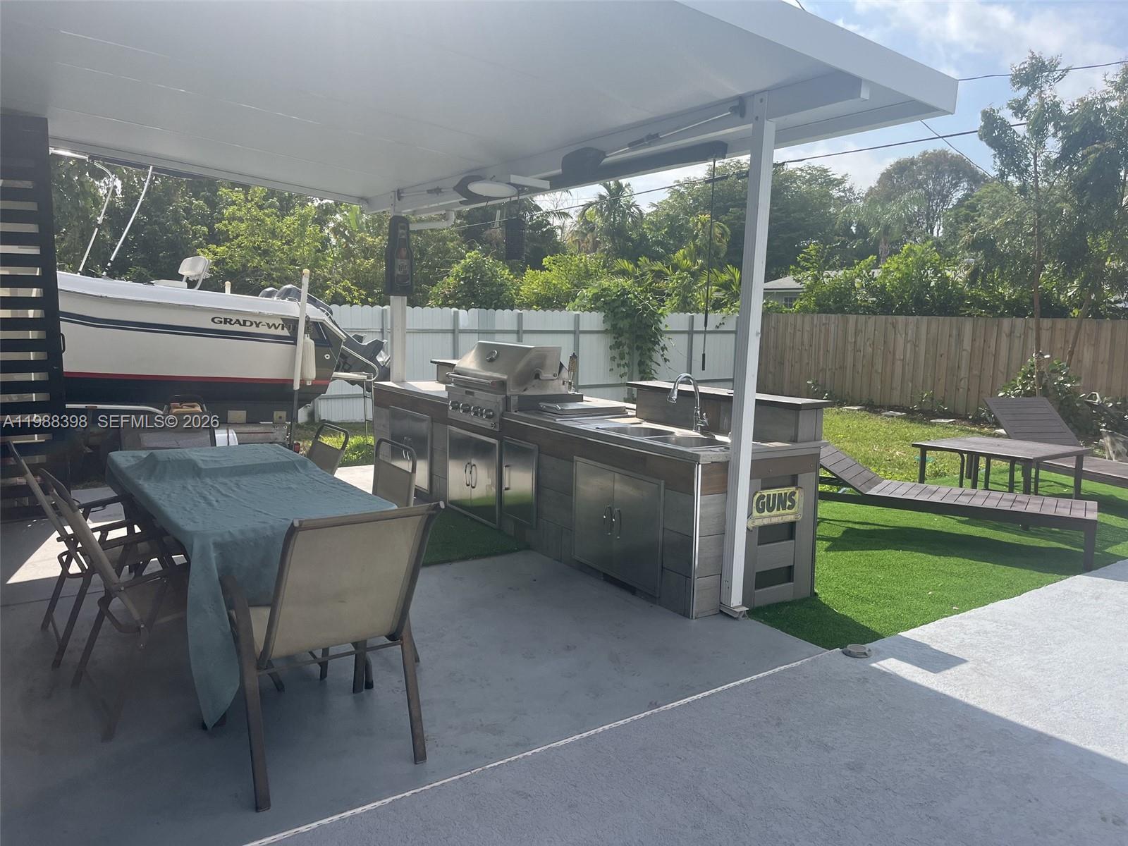 9260 SW 164th St Palmetto Bay, FL 33157