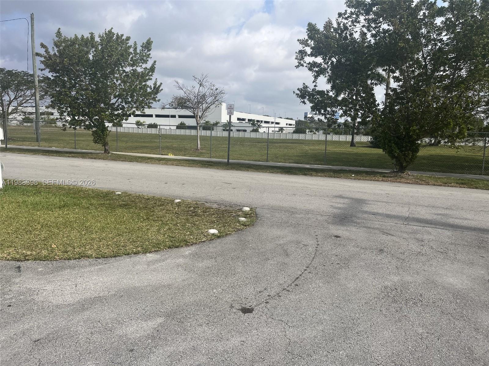 9260 SW 164th St Palmetto Bay, FL 33157