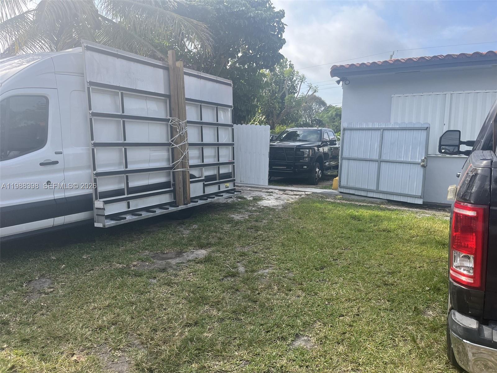 9260 SW 164th St Palmetto Bay, FL 33157