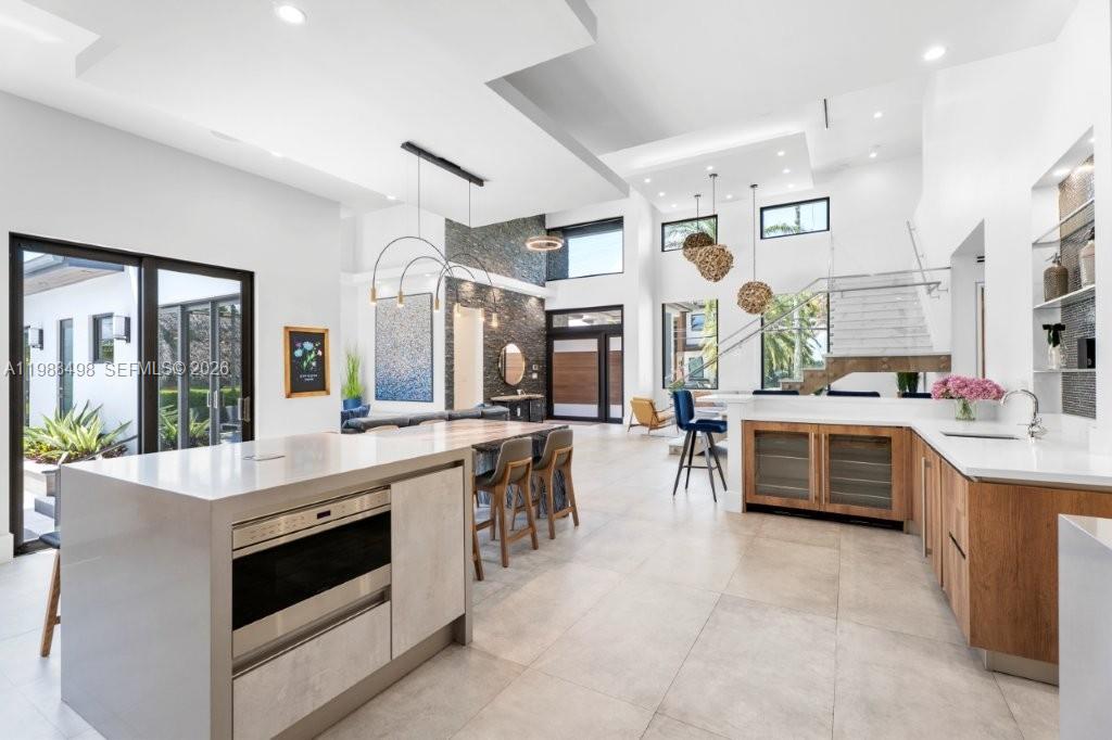 12885 N Bayshore Dr North Miami, FL 33181