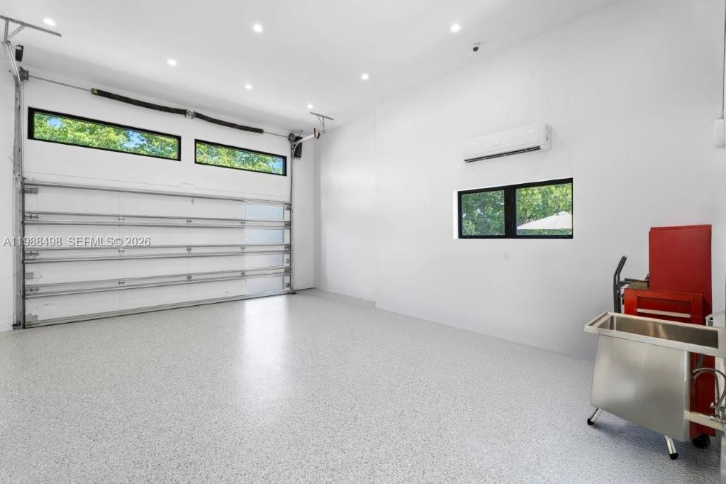 12885 N Bayshore Dr North Miami, FL 33181