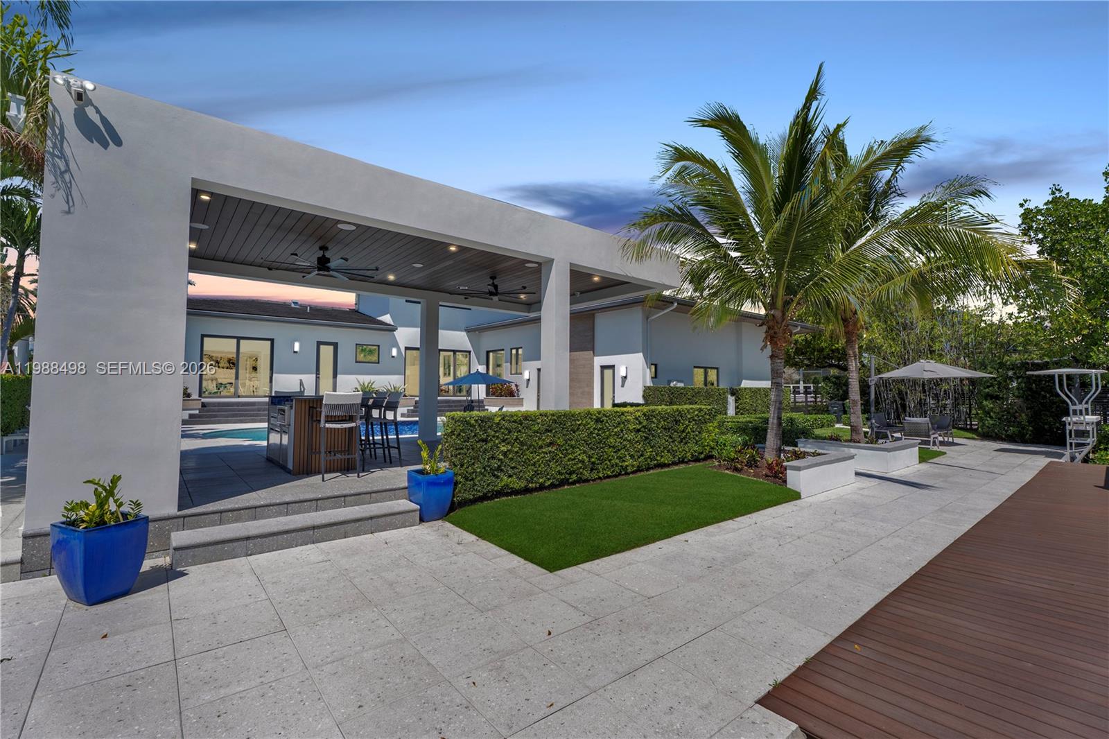 12885 N Bayshore Dr North Miami, FL 33181