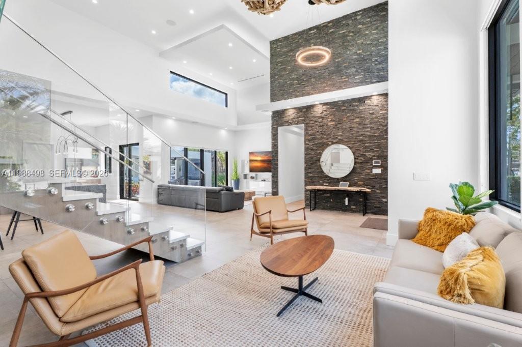 12885 N Bayshore Dr North Miami, FL 33181