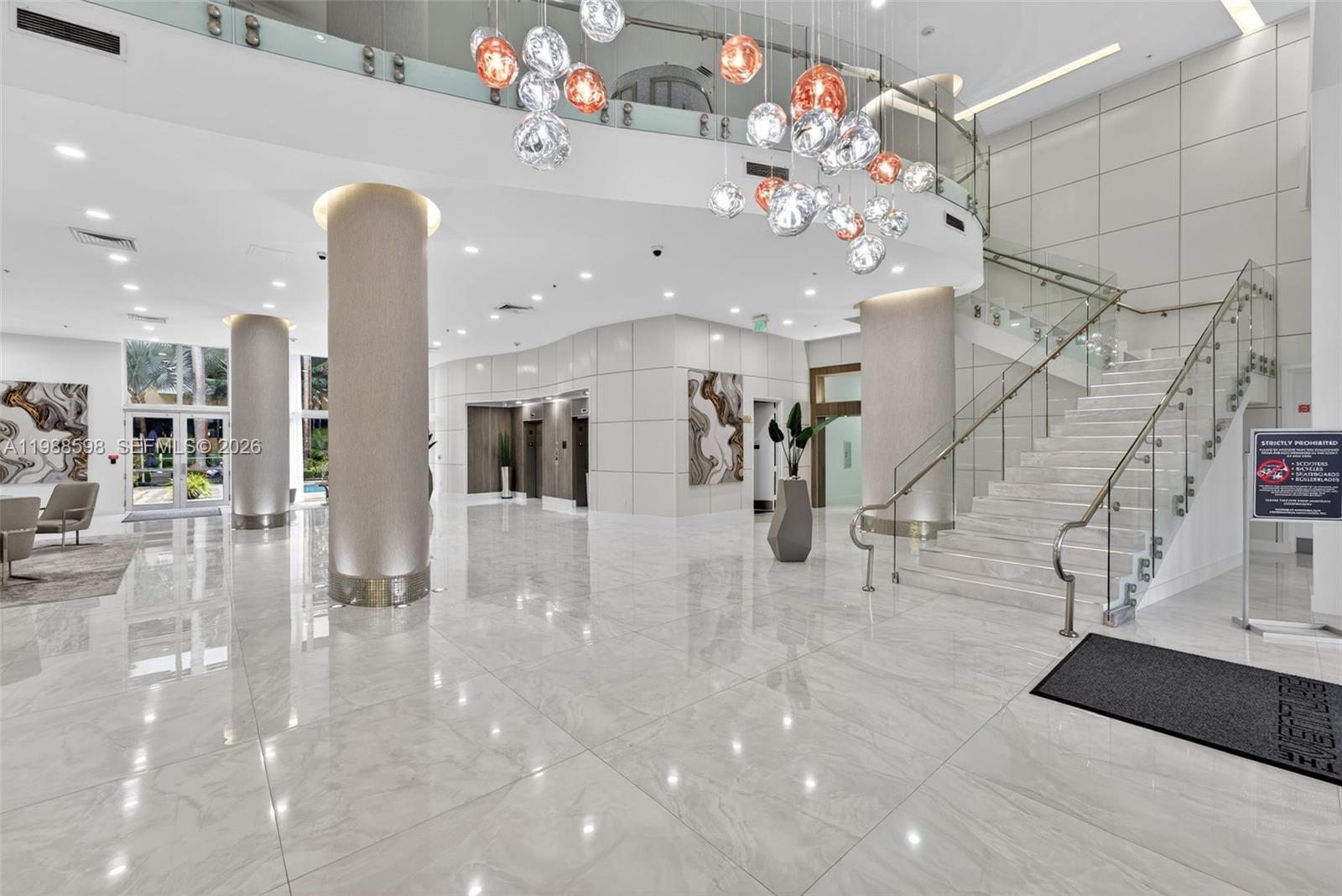 image The Venture at Aventura20