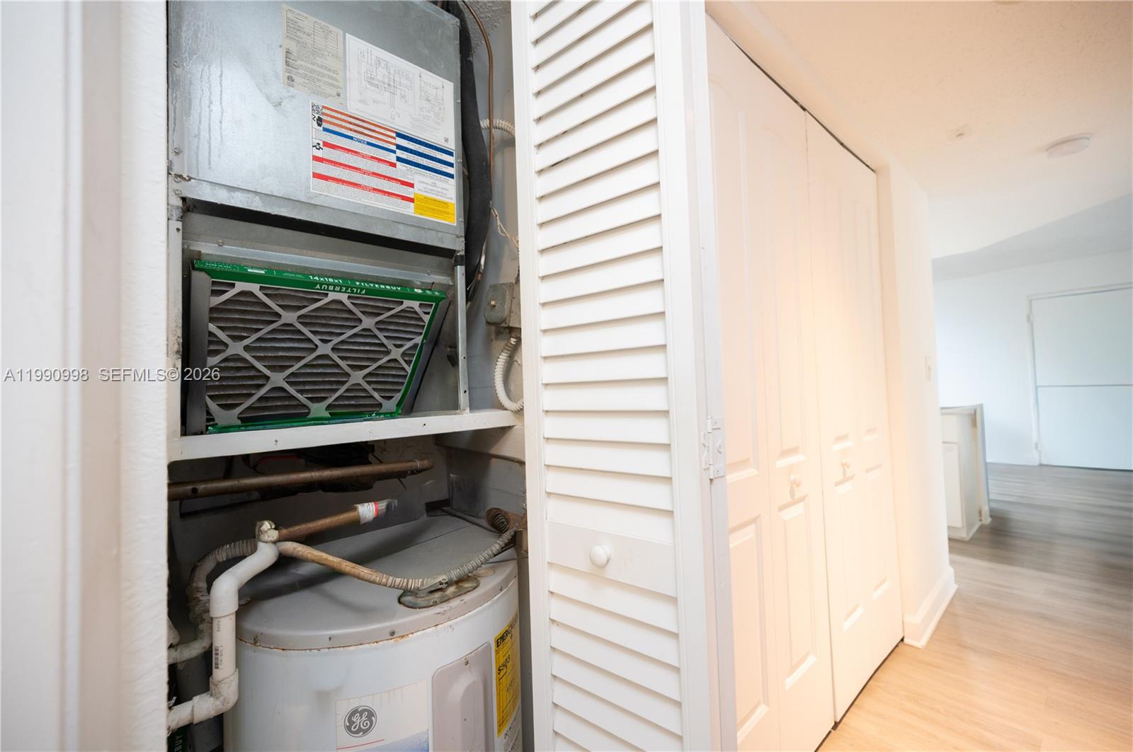 18890 NW 57th Ave #210 Hialeah, FL 33015