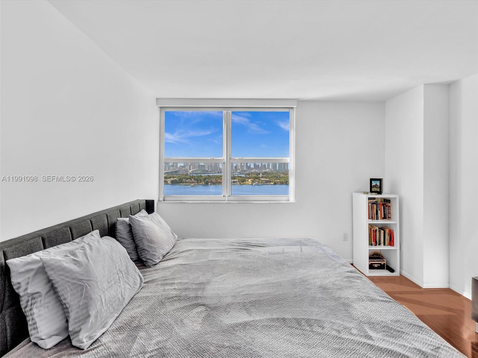 650 West Ave #1605 Miami Beach, FL 33139