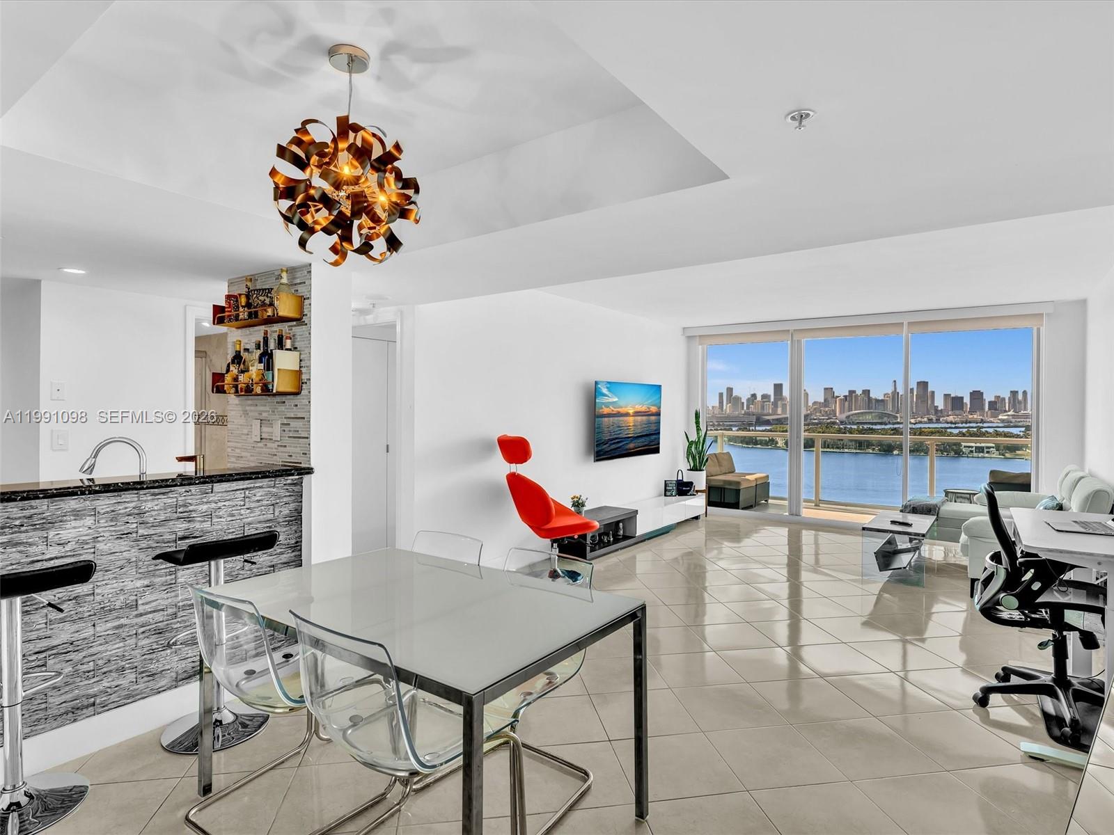 650 West Ave #1605 Miami Beach, FL 33139