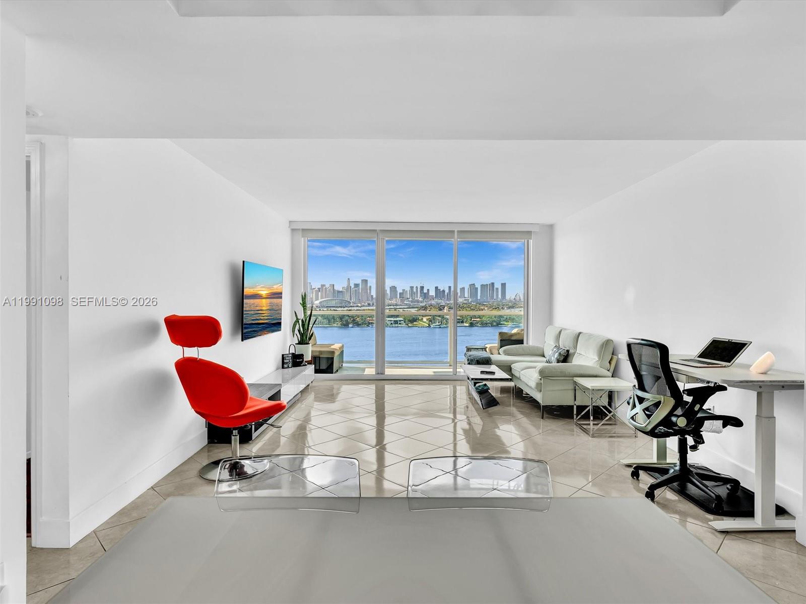 650 West Ave #1605 Miami Beach, FL 33139