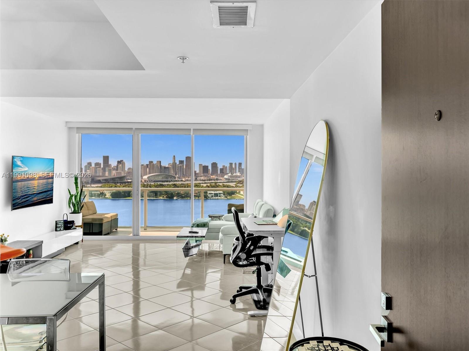 650 West Ave #1605 Miami Beach, FL 33139