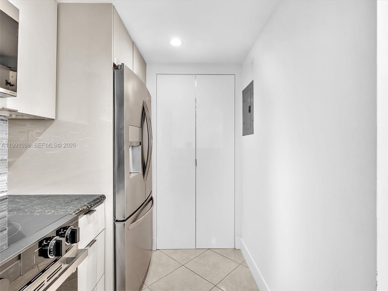 650 West Ave #1605 Miami Beach, FL 33139