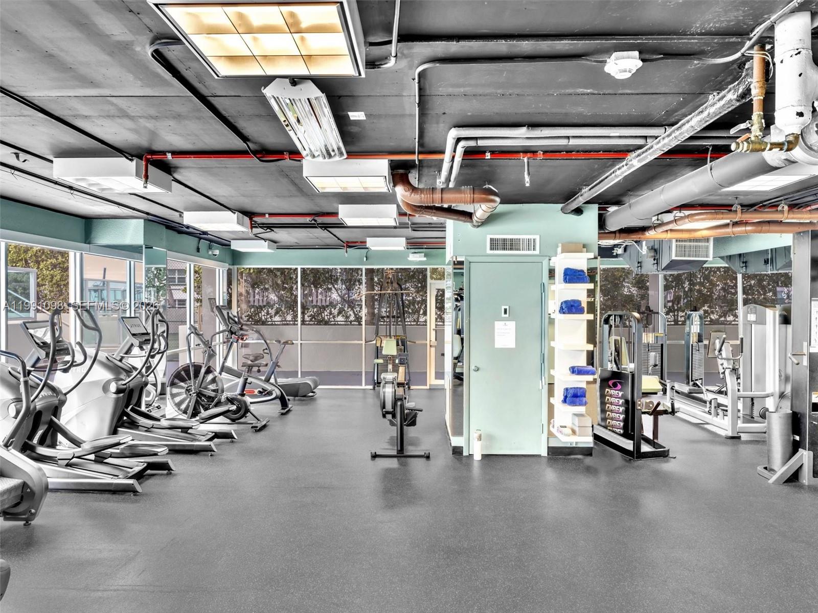 650 West Ave #1605 Miami Beach, FL 33139