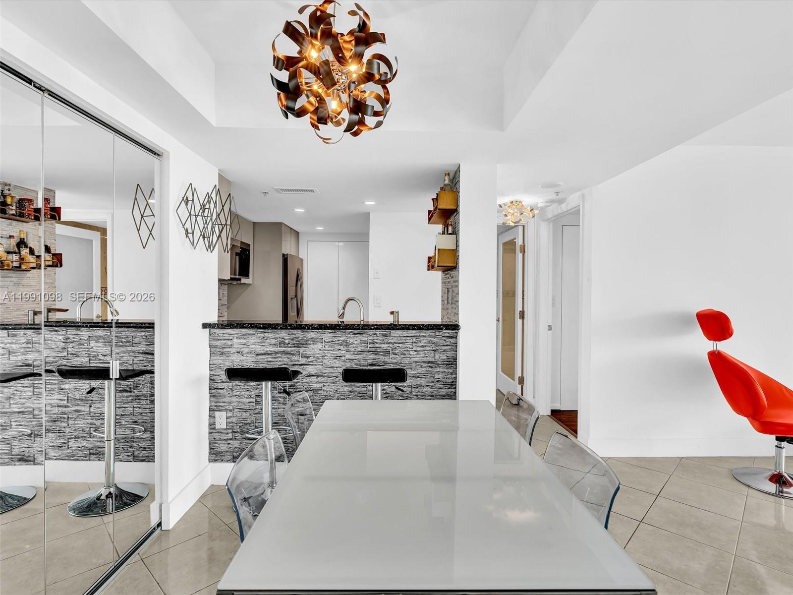 650 West Ave #1605 Miami Beach, FL 33139