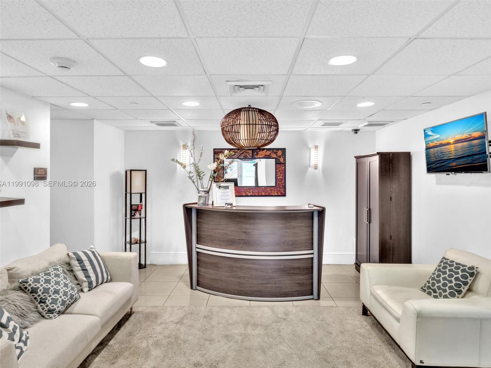 650 West Ave #1605 Miami Beach, FL 33139