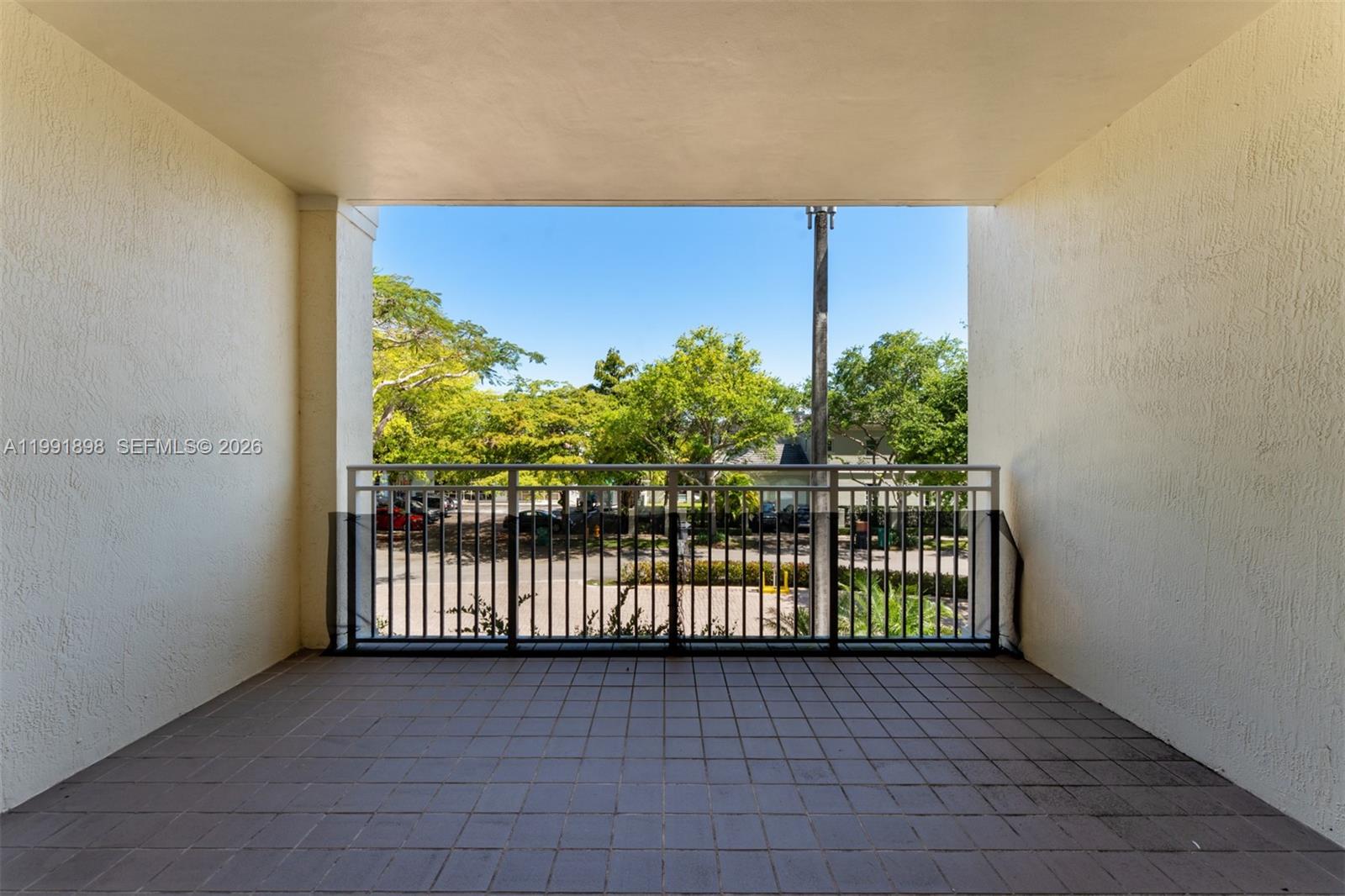 7588 SW 102nd St #203 Pinecrest, FL 33156
