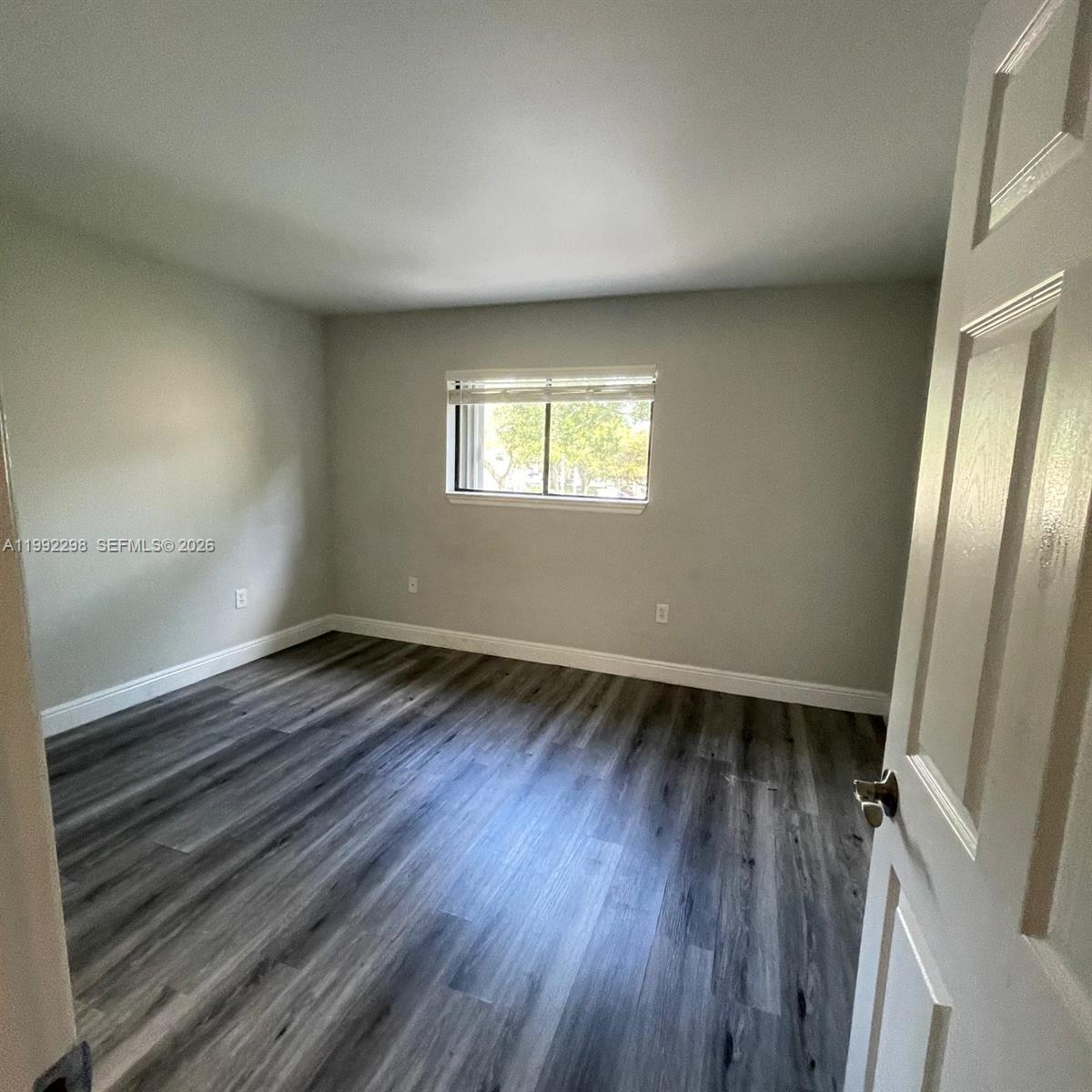 301 E Palm Cir E #301 Pembroke Pines, FL 33025