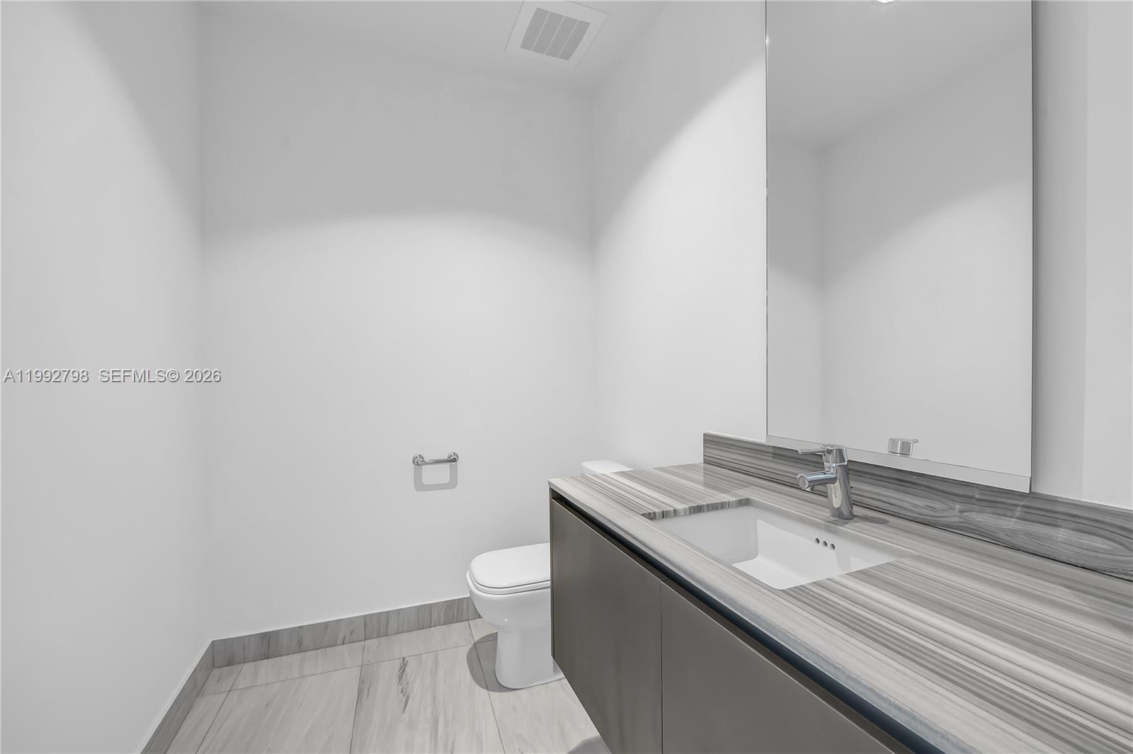 image Echo Aventura18